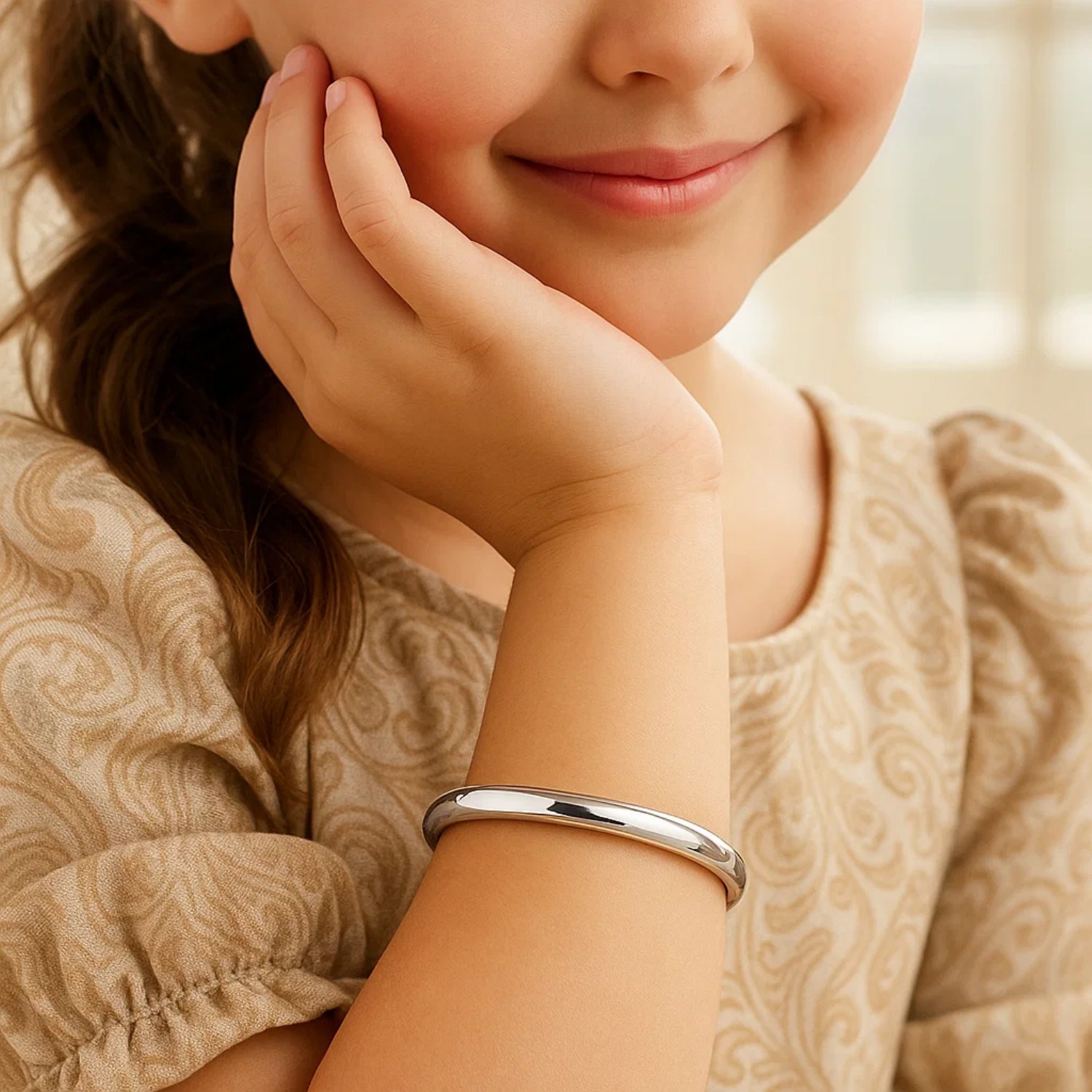 14k White Gold Dome Childrens Bangle with a Polished Finish (5.50 mm) thumbnail 3