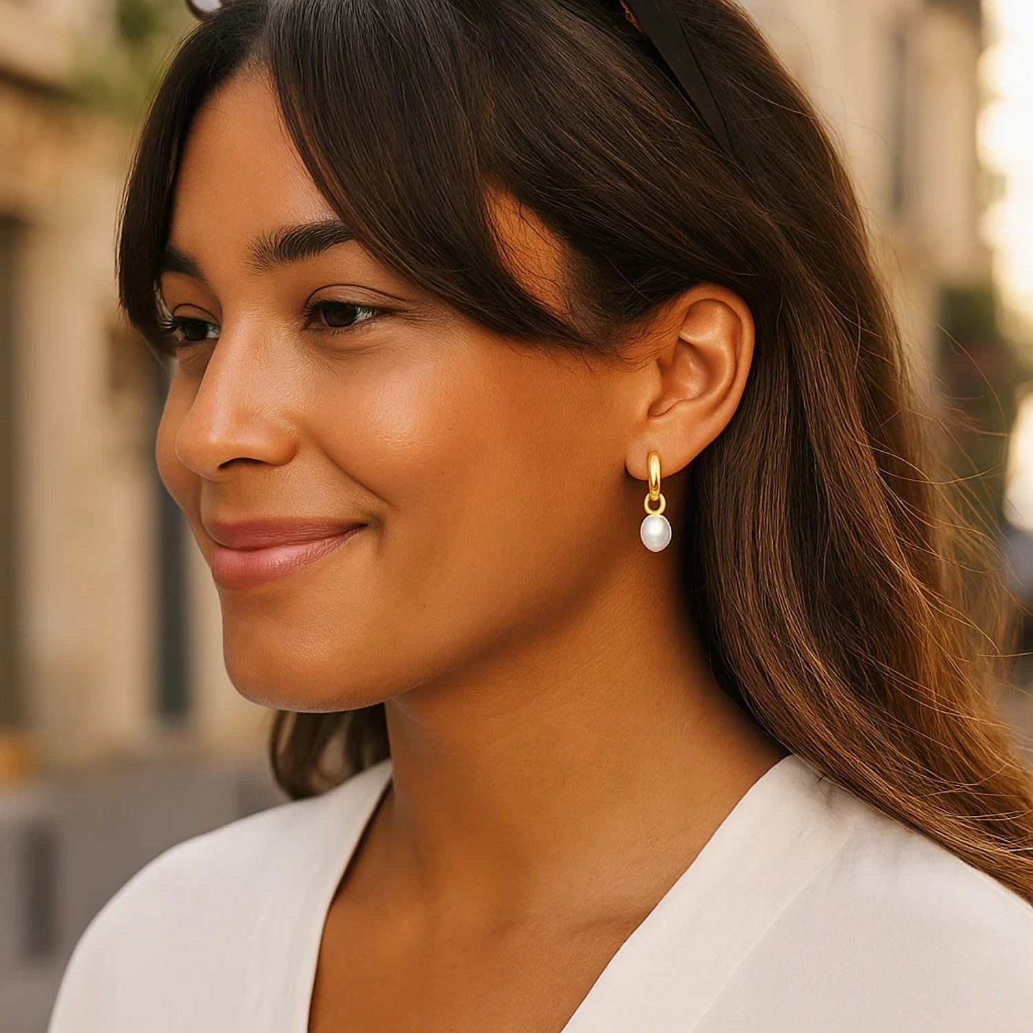 14k Yellow Gold Small Hoop Earrings with Pearls thumbnail 5