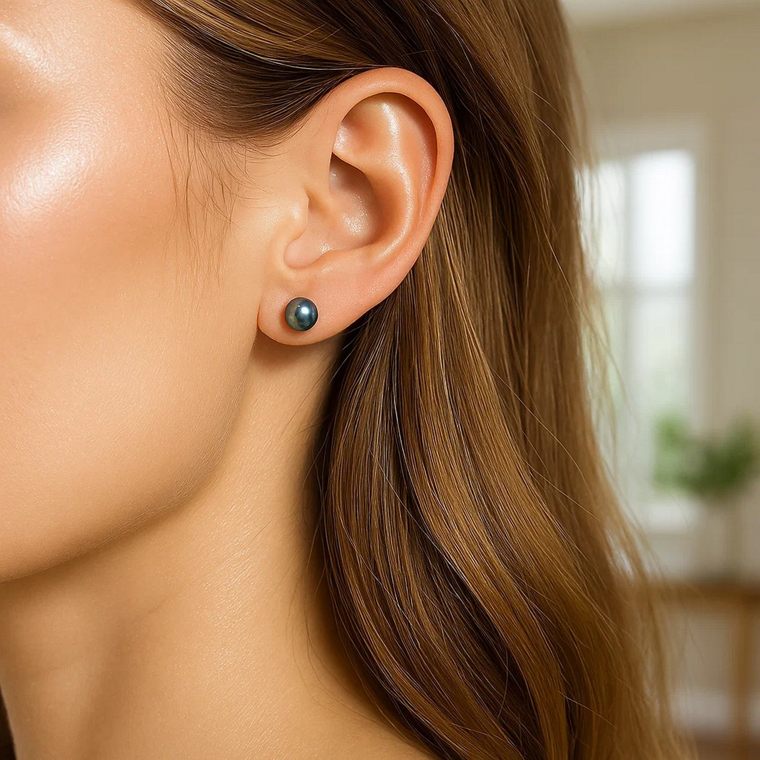 14k Yellow Gold Cultured Black Pearl Stud Earrings (6mm) thumbnail 5