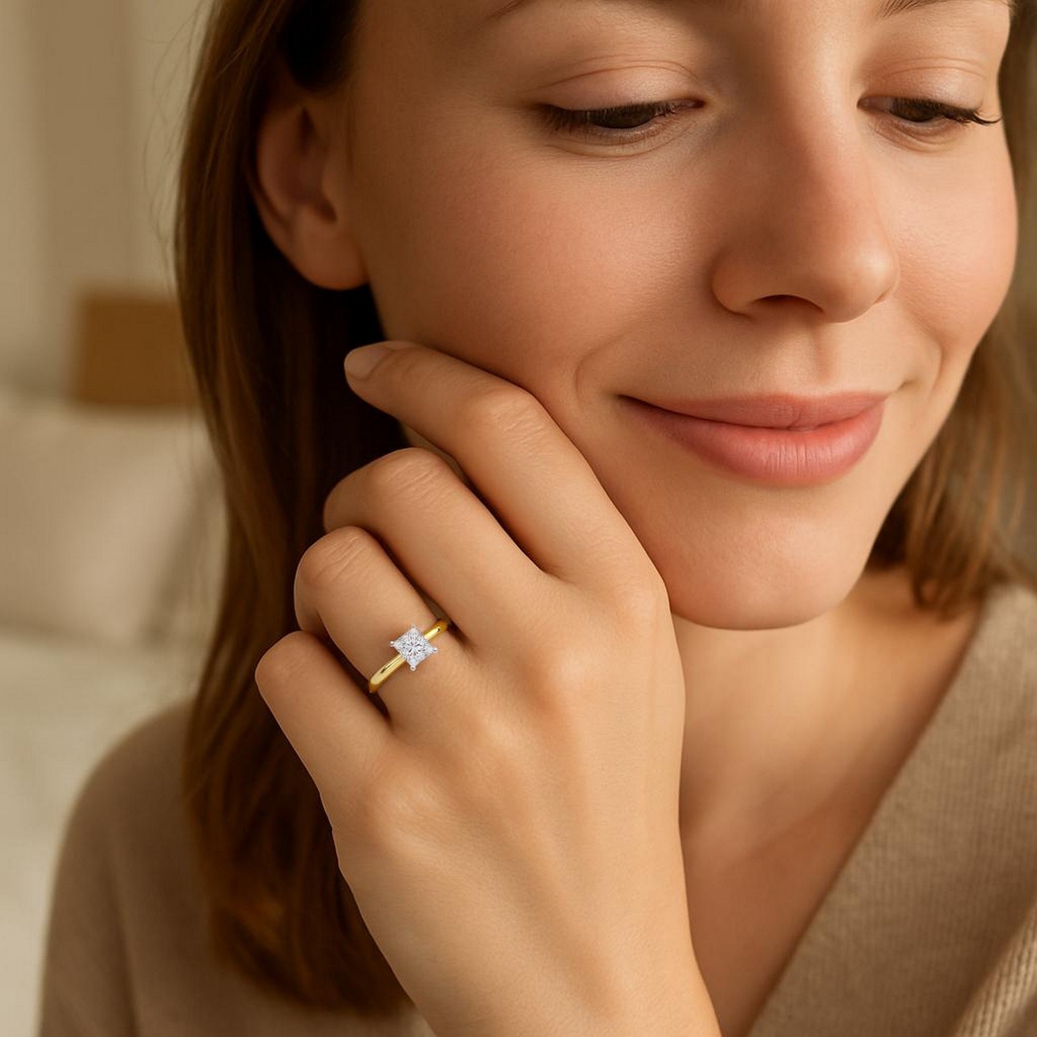 1 Carat Princess Lab Grown IGI G/VS1 Diamond Solitaire Ring in 10K Yellow Gold thumbnail 6