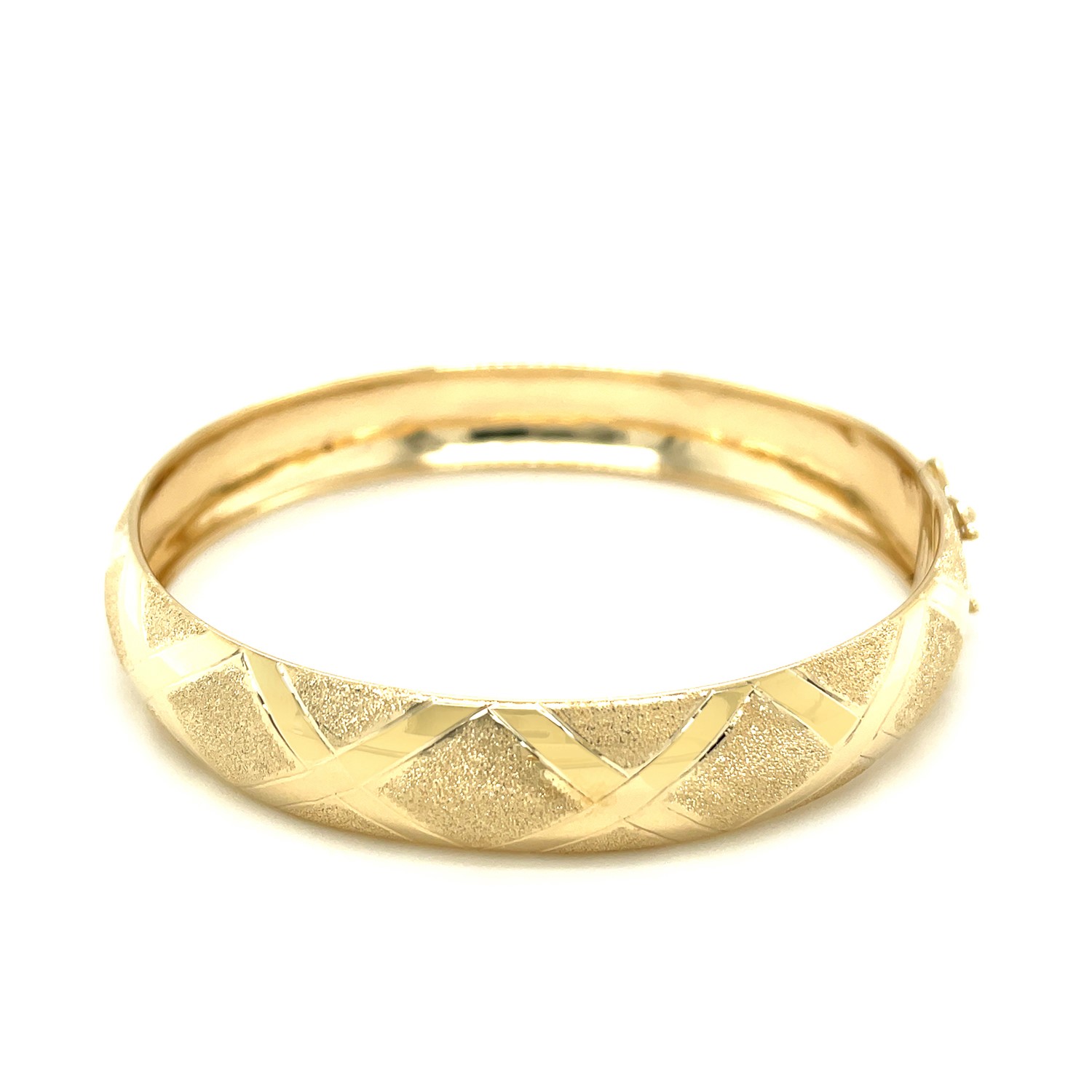 10k Yellow Gold Dual-Textured Diamond Pattern Bangle (12.00 mm) thumbnail 2