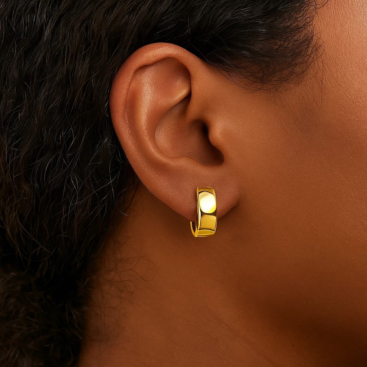 10k Yellow Gold Snuggable Hoop Earrings thumbnail 4