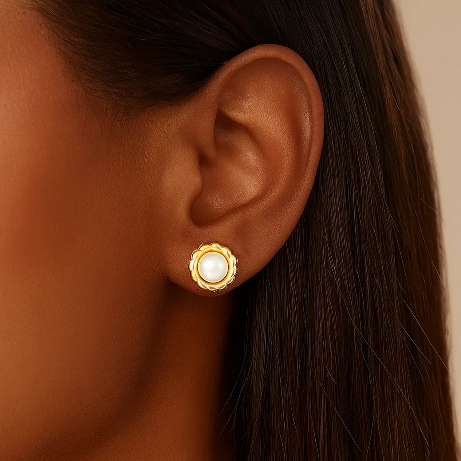 14k Yellow Gold Flower Stud Earrings with Pearls thumbnail 2