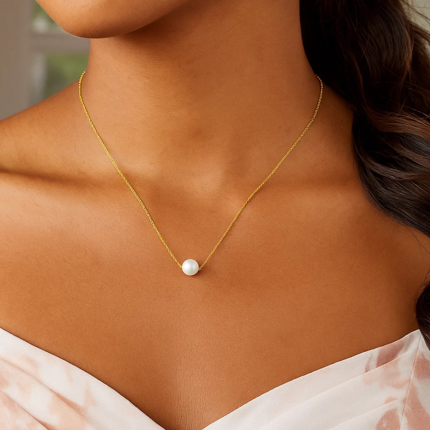 14k Yellow Gold 7mm Pearl Solitaire Necklace thumbnail 3