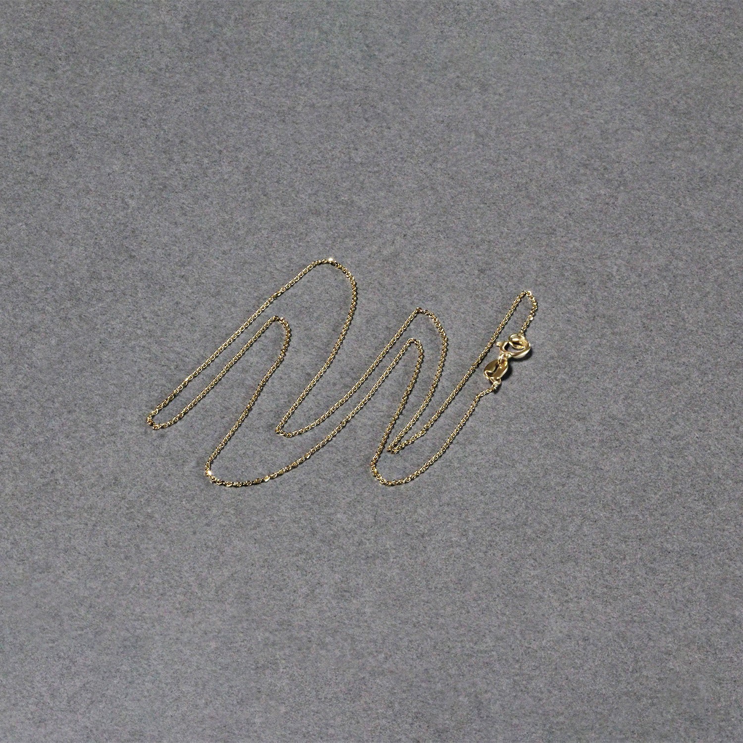 14k Yellow Gold Diamond Cut Cable Link Chain (0.68 mm) thumbnail 5